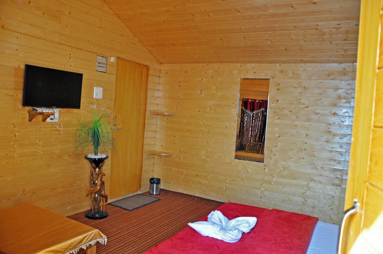 Готель Heavens Retreat Solan Екстер'єр фото